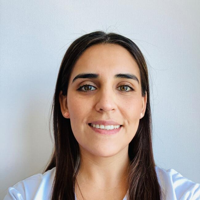 Babysitting job in Port Montt: Cristina