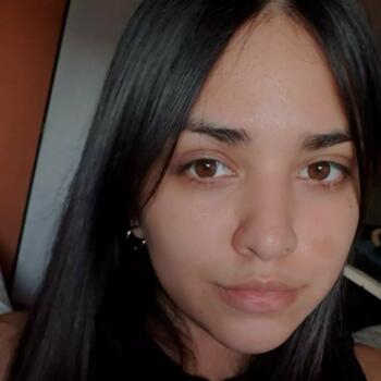Niñera en Luis Guillón: Camila