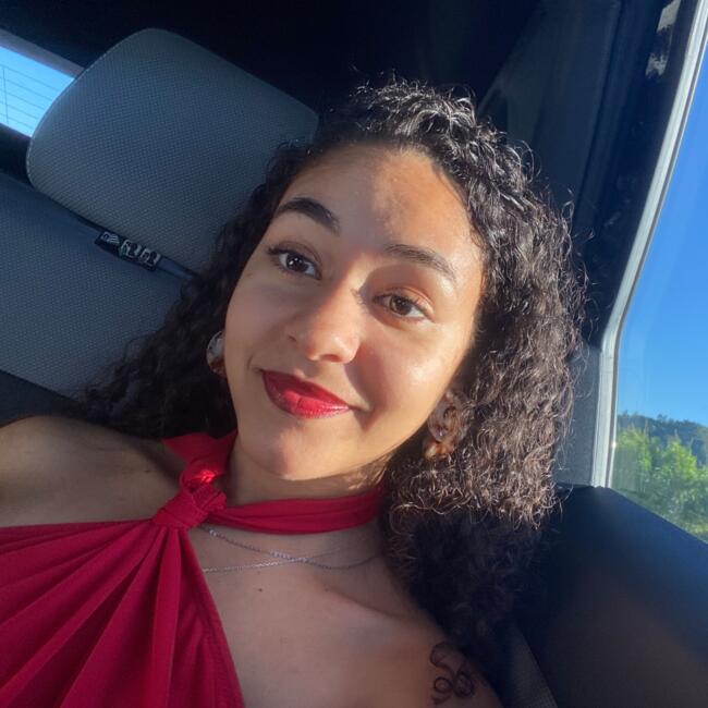 Babysitter em Carregado: Edikleia