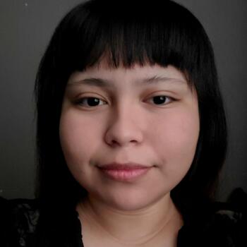 Babysitter in Riverside: Veronica