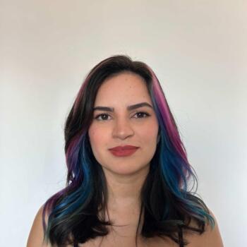 Babysitter in Jundiaí: Larissa