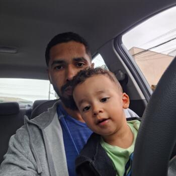 Emprego de babá em São Paulo: emprego de babá Leandro