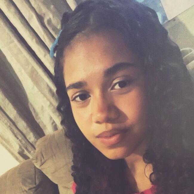 Babysitter in Cruzeiro do Oeste: Lara