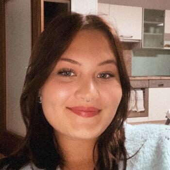 Babysitter in St. Veit an der Glan: Verena