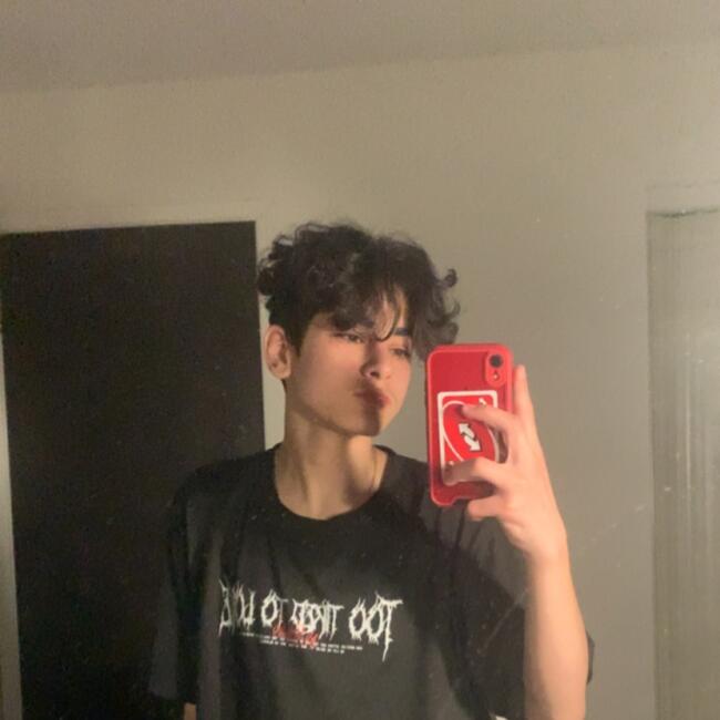 Baby-sitter in Edmonton: Moe