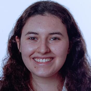 Canguro en Alcalá de Henares: Claudia