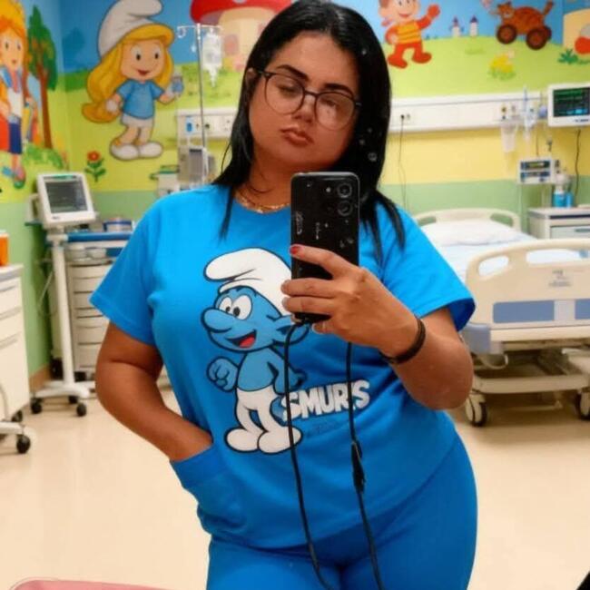 Babysitter in Magé: Vannia