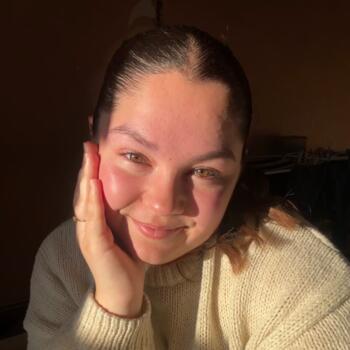 Babysitter in Vasles: Océane