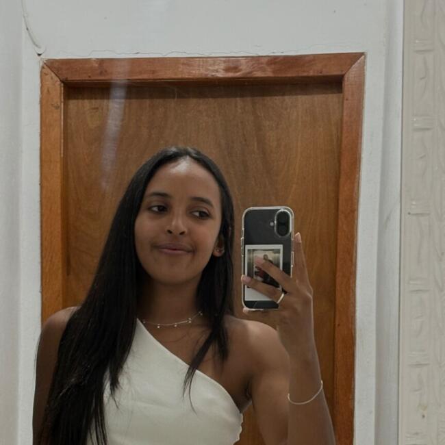 Babá em Balneário Camboriú: Kauane