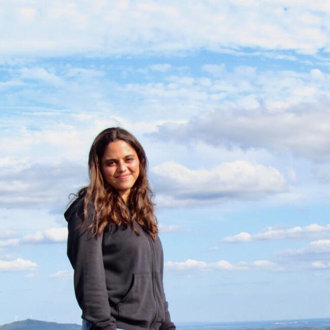 Babysitter in Brogueira: Mariana