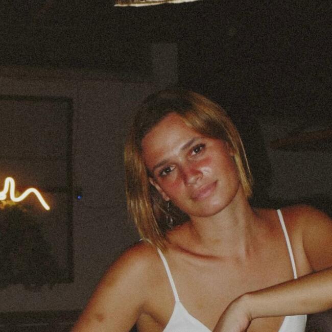 Babysitting job in Setúbal: Carolina