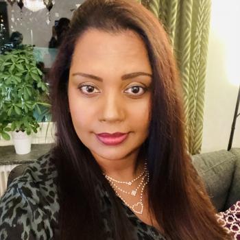 Babysitter in Jönköping: Dumali