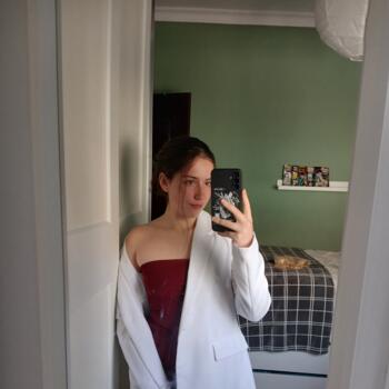 Babysitter in Alcalá de Guadaira: Helena