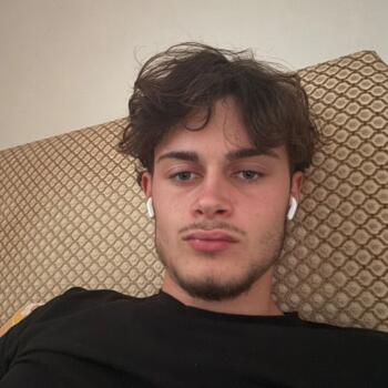 Babysitter in Grenoble: Maxime