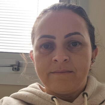 Babysitter São Paulo (São Paulo): JULIANA DE ARAÚJO MELO
