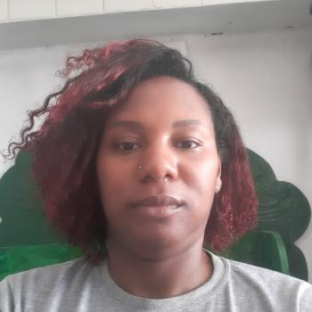 Babá em Porto Alegre: Viviane