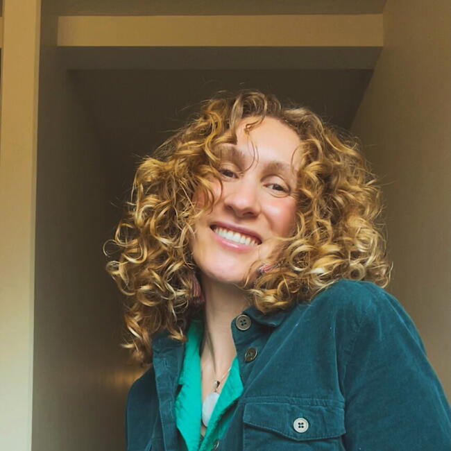 Babysitter in Salt Lake City: Isabel