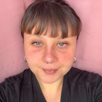 Babysitter a Castelletto Monferrato: Alessia