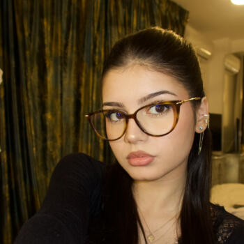 Bonă în București: Maria