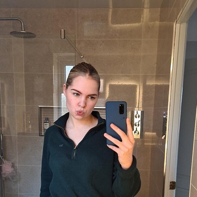 Babysitter in North Shields: Emily