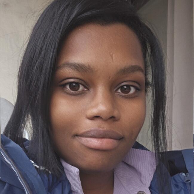 Babysitter in Rosny-sous-Bois: Clara