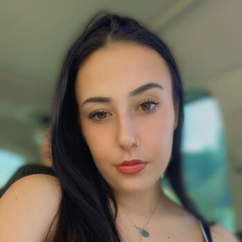 Babysitter in Nogent-le-Rotrou: Camille