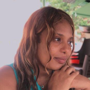 Babysitter in Los Alcarrizos: Celania