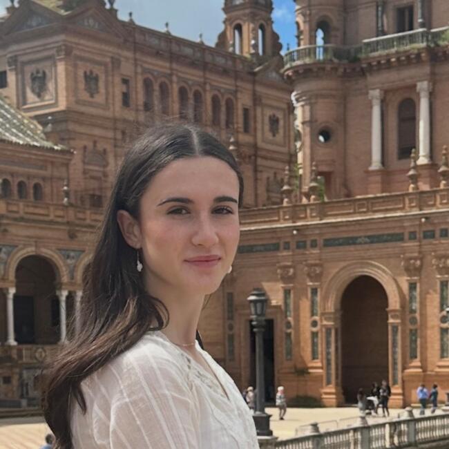 Babysitter in Mislata: Lucy