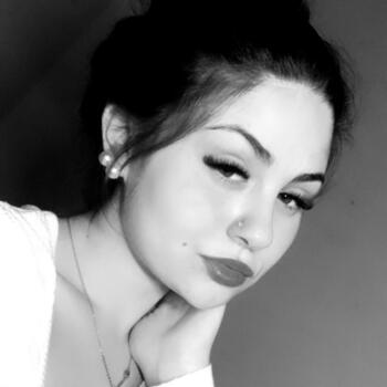 Babysitter in Almada: Carolina