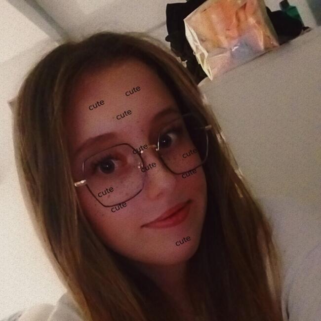 Babysitter in Saint-Étienne-des-Oullières: Océane