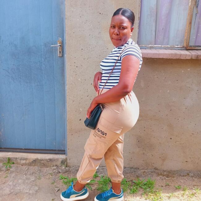 Babysitter in Newcastle: Sanele