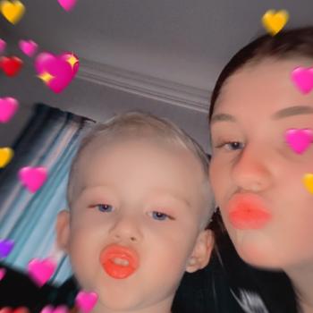 Babysitter in Hastings: Leah