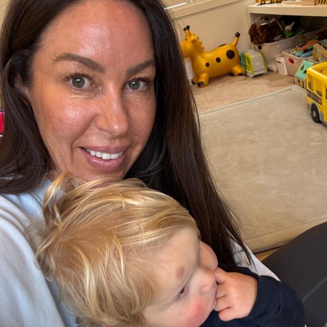Babysitter in Auckland: Debbie
