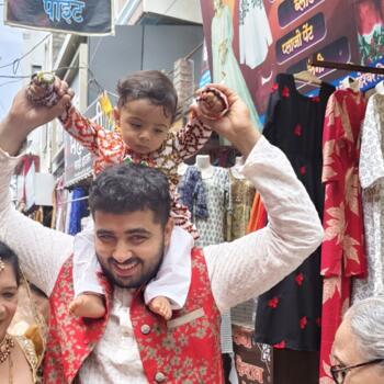Babysitting job in Indore: babysitting job Parakh