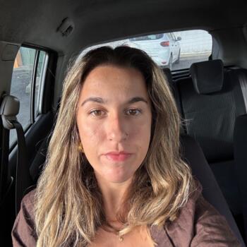 Babysitter Venda do Pinheiro: Juliana