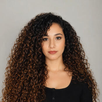 Babysitter in Bizerte: Hajer