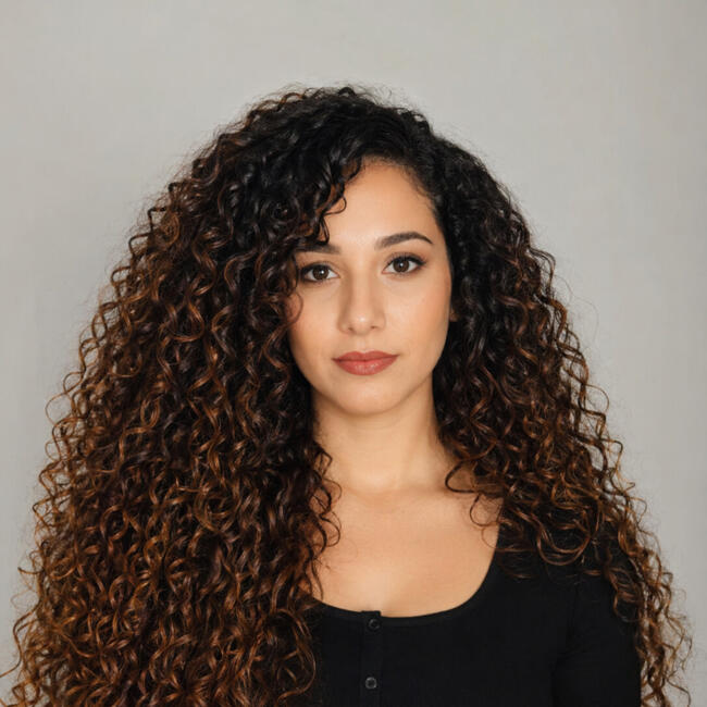 Babysitter in Bizerte: Hajer