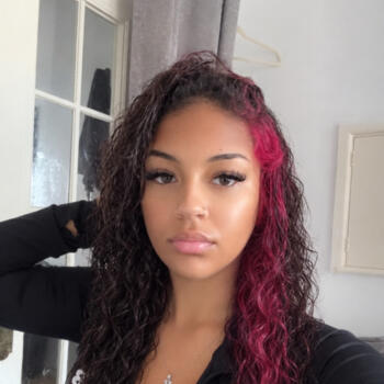 Babysitter Trowbridge: Kizzy