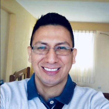 Babysitter Comas (Departamento de Lima): César