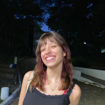 Babysitter in São João del Rei: Sofia