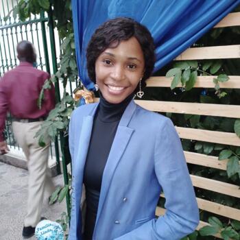 Babysitter in Viseu: Yolanda