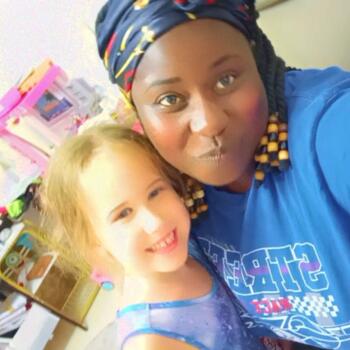 Babysitter in Dubai: Immaculate