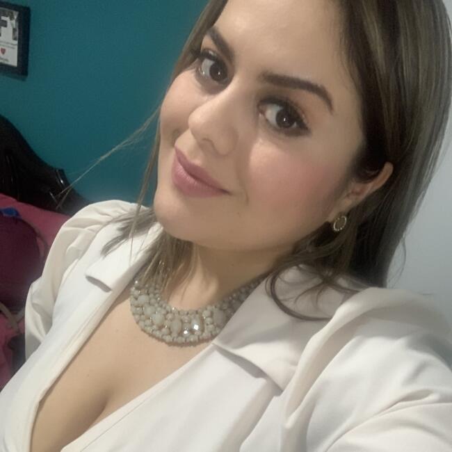 Babysitting job in Guayaquil: Estefania