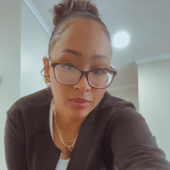 Babysitting job in Roodepoort: babysitting job Leandre