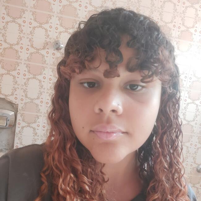 Babysitter in Jaboticabal: Julia