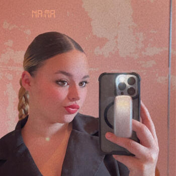 Babysitter in Saintes: Naima