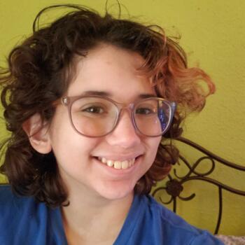 Babysitter in Houston: Isabella