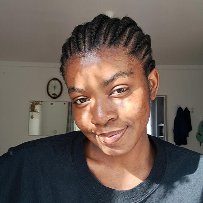 Babysitter in Poissy: Christlie