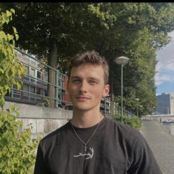 Babysitter in Liège: Dimitri