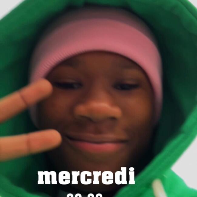 Nounou à Paris: Awa